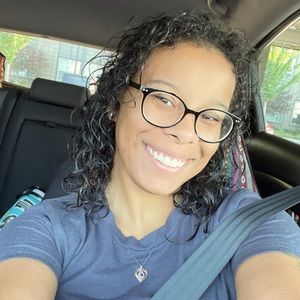 Meet your Posher, Tori